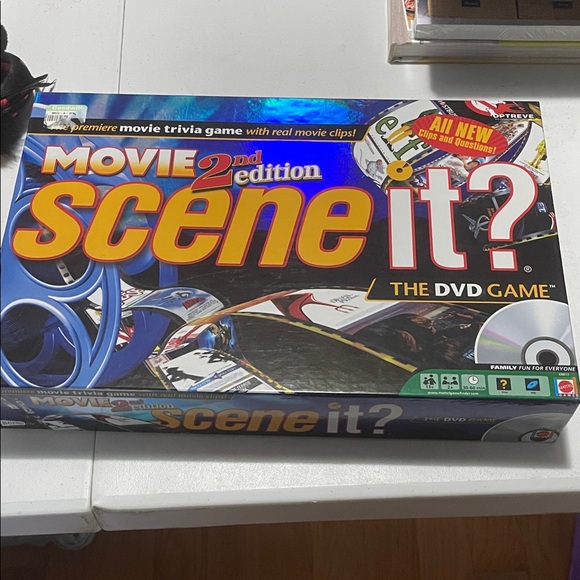 Scene It? Movie 2nd Edition DVD Game - Picture 1 of 2